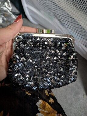 Black Sequin Clasp Coin Purse